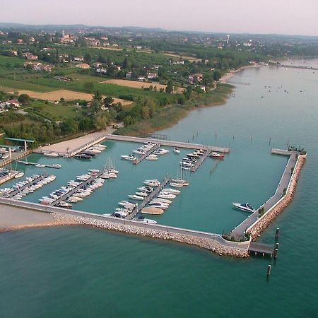 La Maison Du Port Otel Lazise Dış mekan fotoğraf